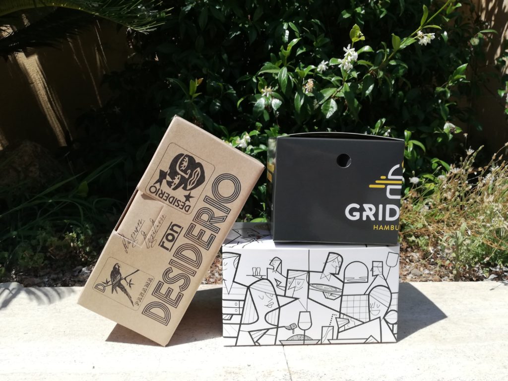 Astuccio porta-panino f.to 19,5x13,5x11h
in cartoncino CG1 da 330 gr. con stampa